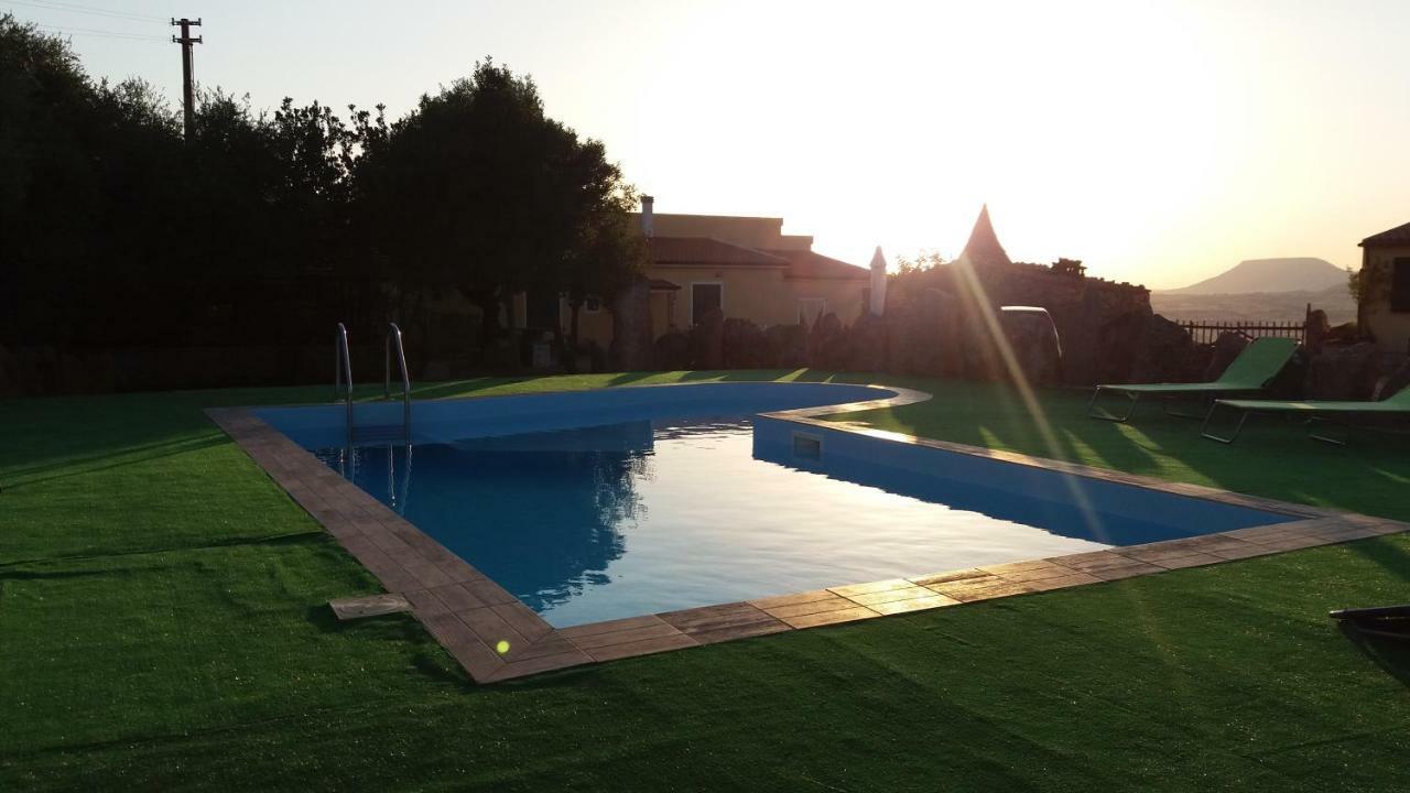 Agriturismo Sa E Padedda Mores Екстер'єр фото